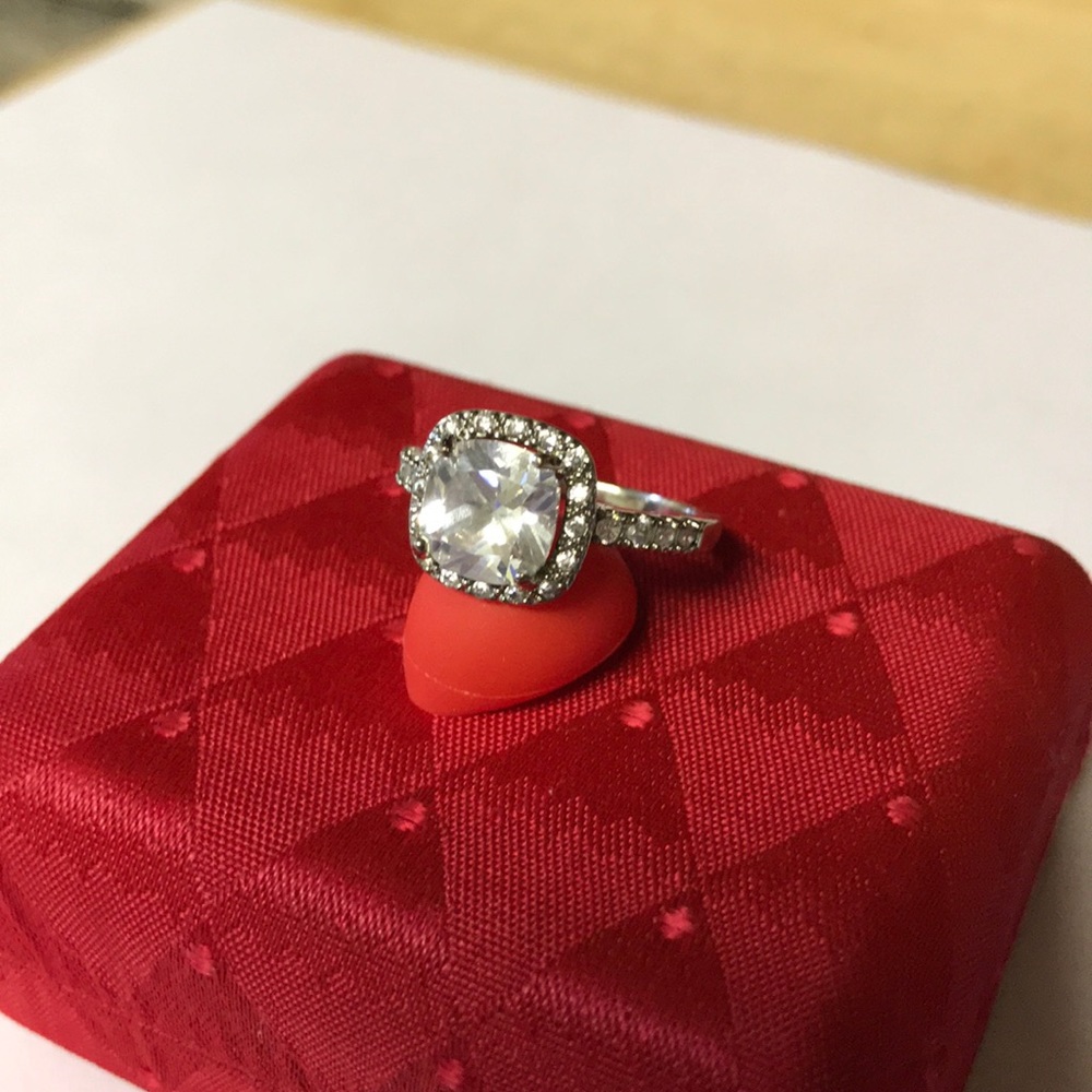 Size 7 CZ ring